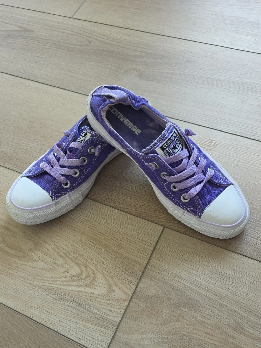 Converse Women's Purple Canvas Low-Top Sneakers - Picture 1 of 10